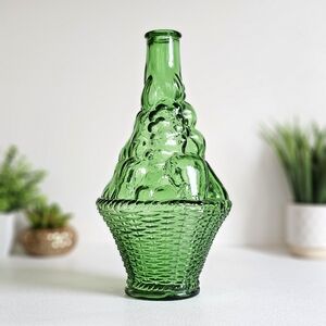 Vintage Green Glass Genie Decanter Without Stopper, 20th Century, Italy, 1950s